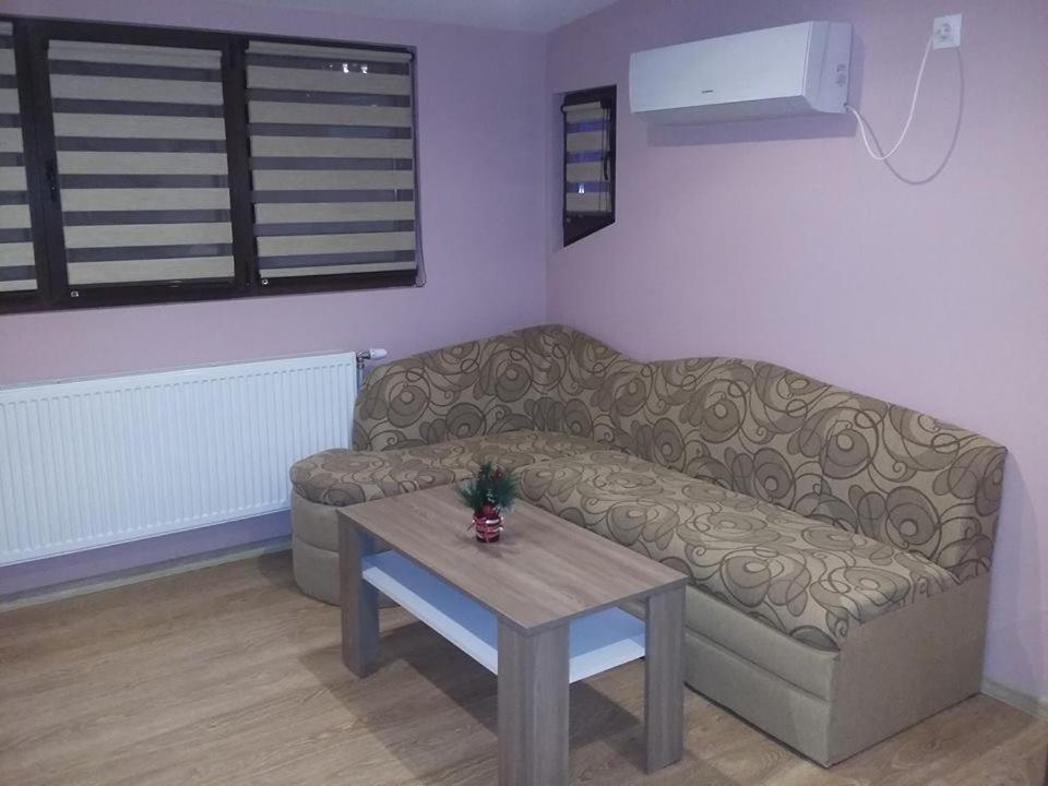 Guest House Ideal Saparewa Banja Zewnętrze zdjęcie